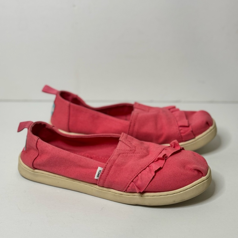 TOMS Tea Rose Canvas Ruffle Alpargata Slip On Shoes